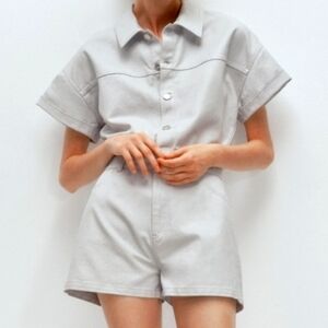 NWT ZARA Stylish Gray Short Sleeve Glittery Romper - Size M